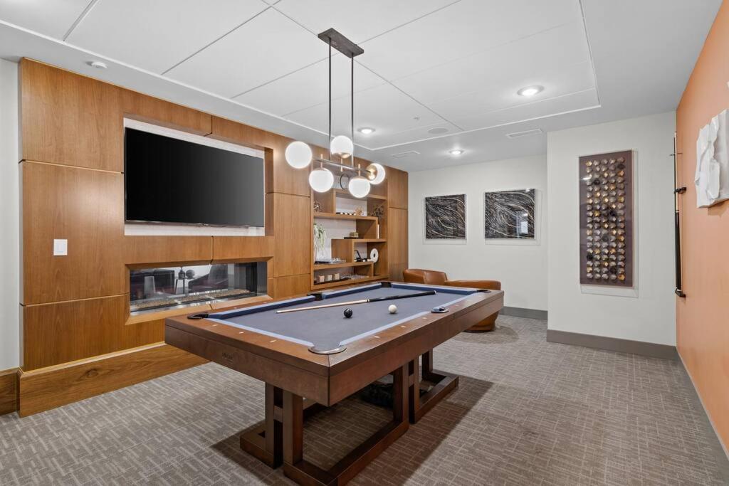Beverly Hills Suite Penthouse The Gulch Нэшвилл Экстерьер фото